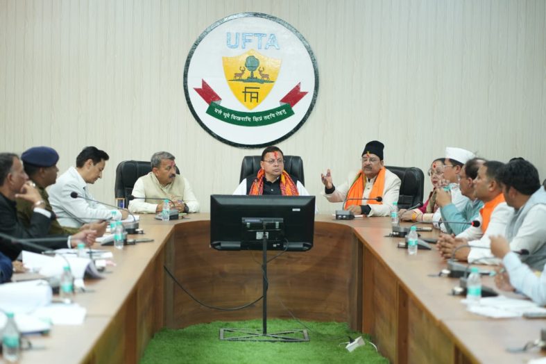 सीएम धामी ने हल्द्वानी में कानून व्यवस्था व विकास कार्यों की उच्चस्तरीय समीक्षा की