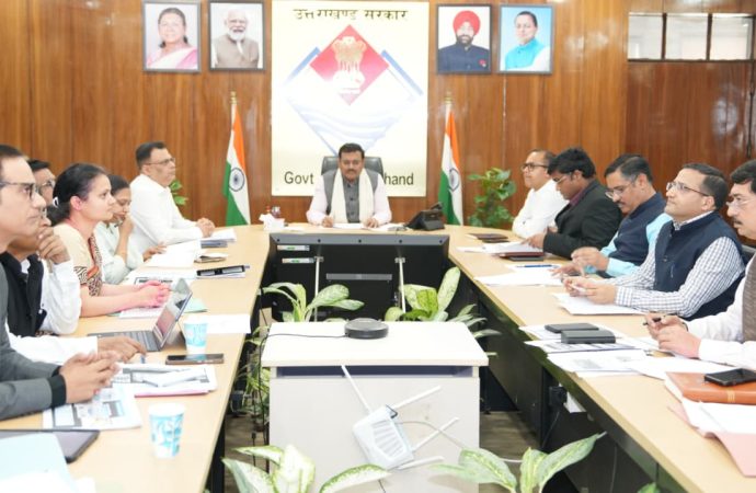 मुख्य सचिव की अध्यक्षता में व्यय-वित्त समिति की बैठक, विभिन्न विकास योजनाओं को स्वीकृति