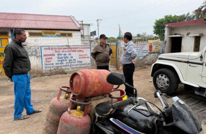 LPG कालाबाजारी पर सख्ती, अब केवल अनुबंधित वाहनों से होगी डिलीवरी