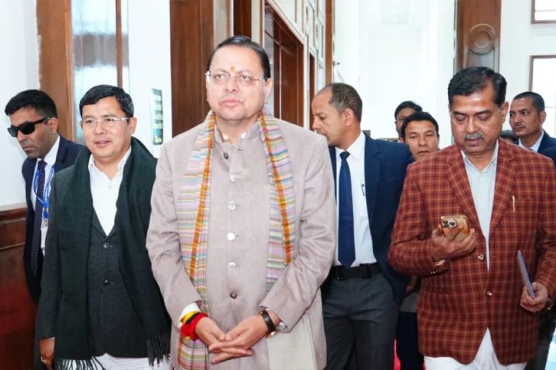 CM धामी का निर्देश: खाद्य एवं रसद व्यवस्था की निगरानी के लिए अधिकारियों की विशेष तैनाती