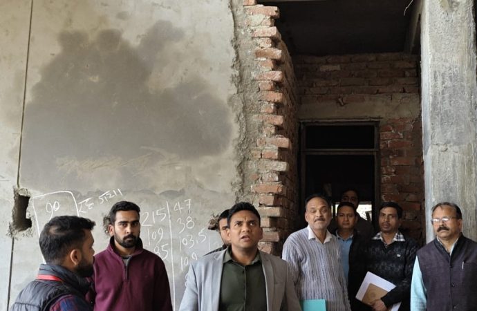 चारधाम यात्रा से पहले ट्रैफिक और पार्किंग व्यवस्थाओं का निरीक्षण