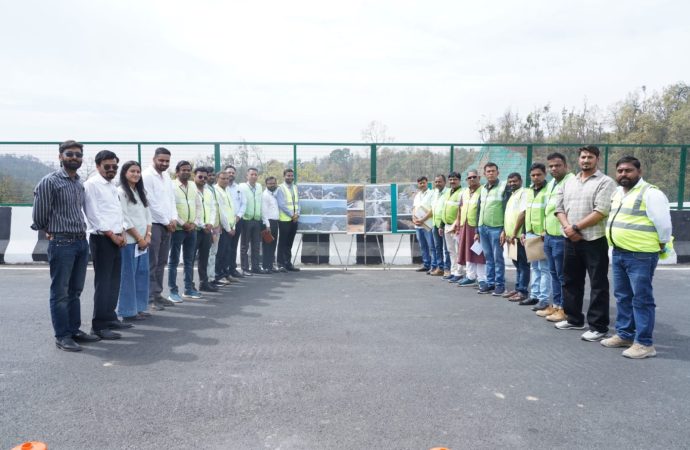 दिल्ली-देहरादून एक्सप्रेसवे की वन्यजीव-अनुकूल तकनीक का ओडिशा मीडिया ने किया निरीक्षण