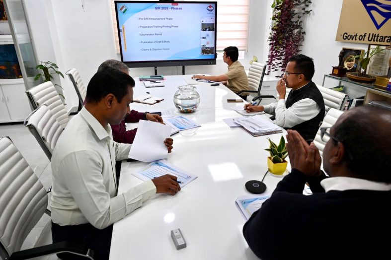 SIR के लिए जिलेवार एक्शन प्लान बनाएं जिलाधिकारी- मुख्य निर्वाचन अधिकारी