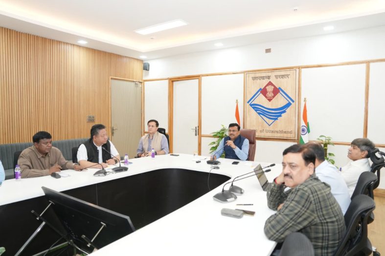 गैस-ईंधन की कमी नहीं, मुख्य सचिव ने किया आश्वस्त