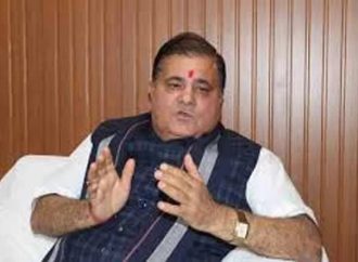 निष्कासितों पर सियासत, BJP ने जताई जीत की हैट्रिक की उम्मीद