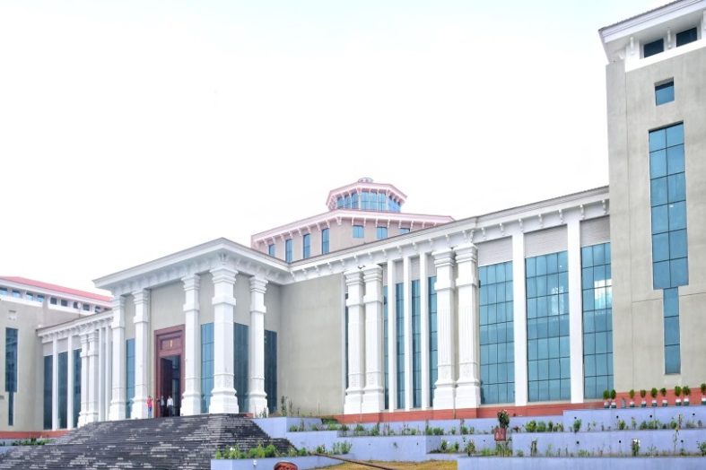 उत्तराखंड विधानसभा सत्र: गैरसैंण में सजेगा सदन, 13 साल में 11वीं बार पहाड़ चढ़ी सरकार