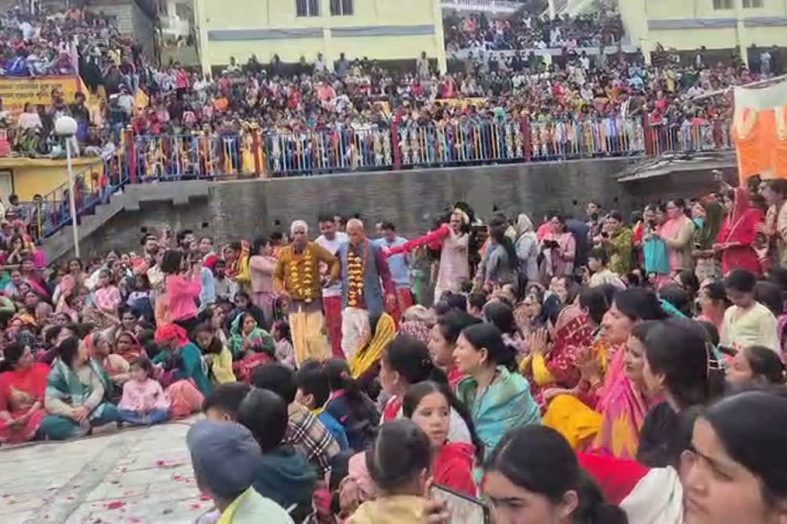 त्रिमुडिया मेले के बाद बदरीनाथ कपाट खोलने की तैयारी शुरू