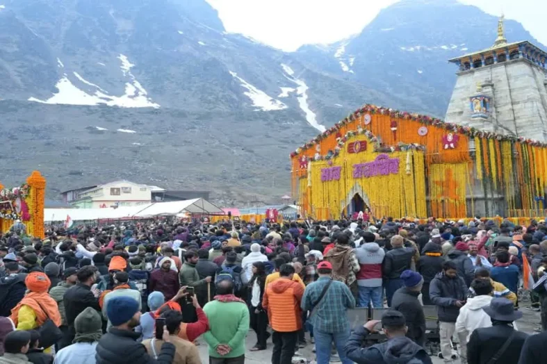 केदारनाथ में श्रद्धालु की मौत पर भ्रामक खबरें, प्रशासन की सफाई