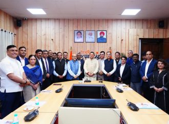 CM धामी से “India Digital Empowerment Meet” आयोजकों की मुलाकात