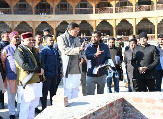 बद्रीनाथ धाम विकास कार्यों पर CM धामी के कड़े निर्देश