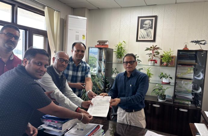 सचिव वित्त से वार्ता के बाद खत्म हुआ राज्य कर मिनिस्ट्रीयल स्टाफ का आंदोलन।