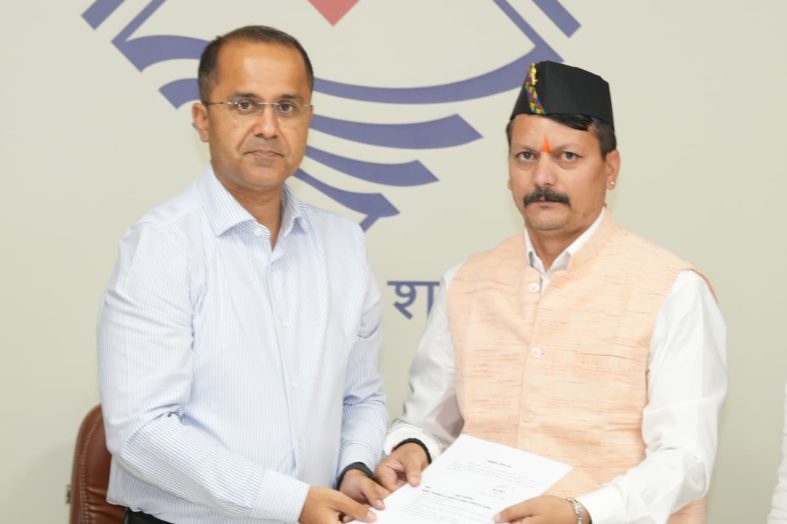 ध्रुव रौतेला बने मीडिया सलाहकार समिति के उपाध्यक्ष, सचिवालय में संभाला पदभार