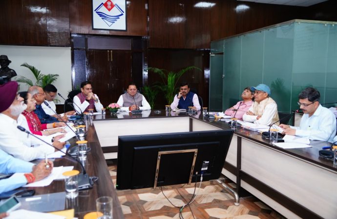 CM के निर्देश: शिकायतों का त्वरित समाधान सुनिश्चित करें