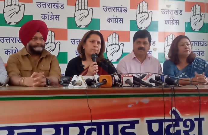 महिला आरक्षण पर भाजपा पर बरसीं सुप्रिया श्रीनेत, कहा—सरकार की मंशा साफ नहीं