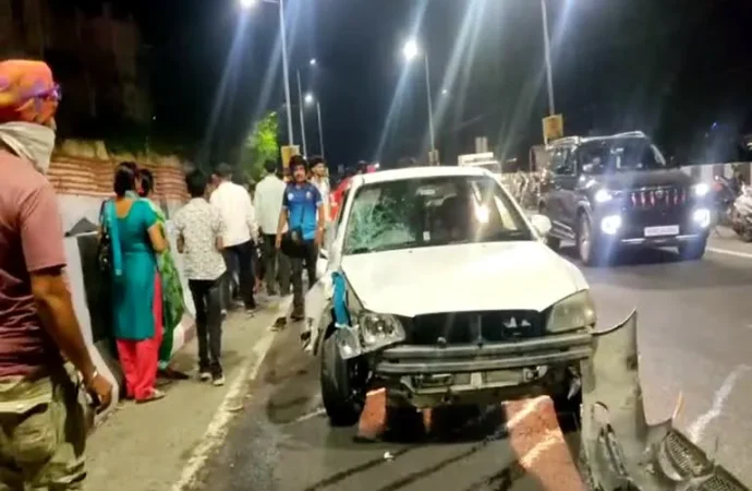 देहरादून में रफ्तार का कहर: कार और बाइक की भिड़ंत में PRD जवान समेत दो गंभीर रूप से घायल
