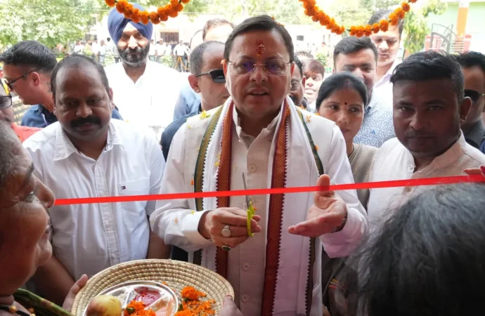 खटीमा में मुख्यमंत्री पुष्कर सिंह धामी ने 89 लाख रुपये की विकास योजनाओं का किया लोकार्पण