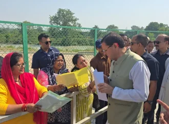 CM धामी ने सुनी जनता की समस्याएं, अधिकारियों को दिए त्वरित समाधान के निर्देश