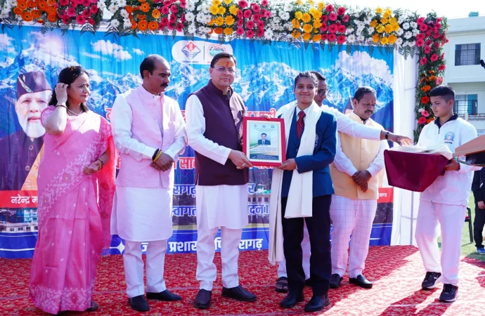 पिथौरागढ़ को मिली आधुनिक क्रिकेट सुविधा, सीएम धामी ने उच्चीकृत स्टेडियम किया लोकार्पित