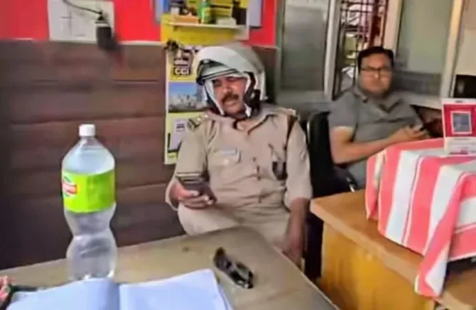 मुख्य पृष्ठ