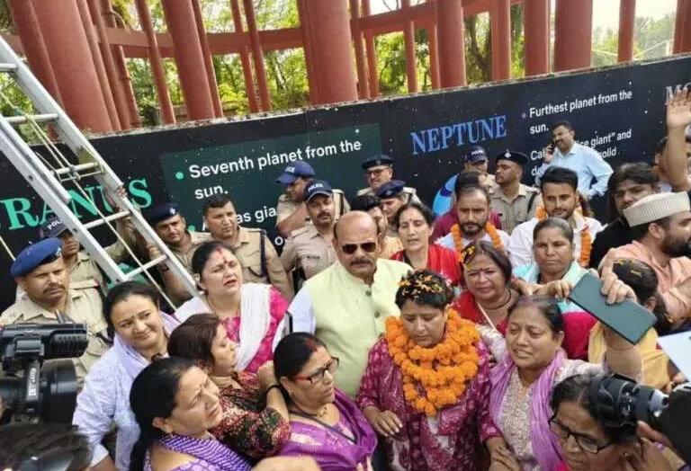 नर्सिंग आंदोलन खत्म होने पर भाजपा ने जताया स्वागत, कांग्रेस पर युवाओं को भड़काने का आरोप