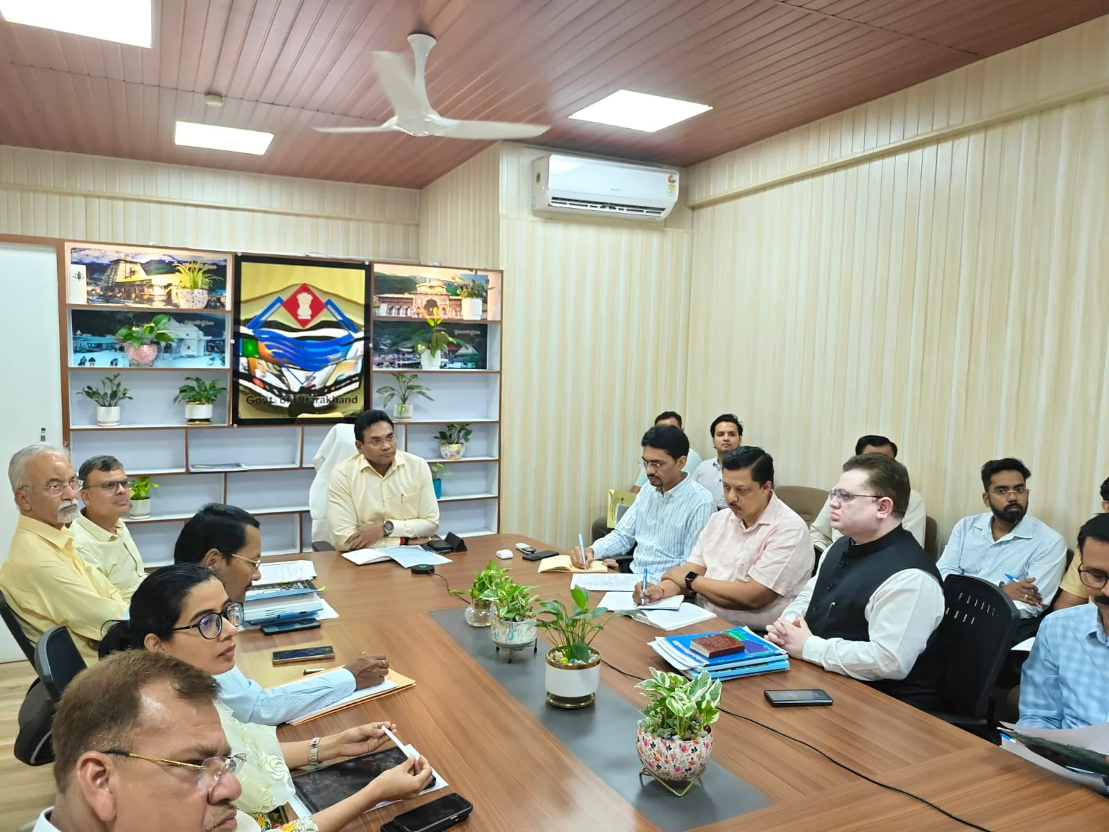 रेरा पोर्टल से जुड़ेगा मानचित्र स्वीकृति सिस्टम, अवैध निर्माण पर सख्ती के संकेत