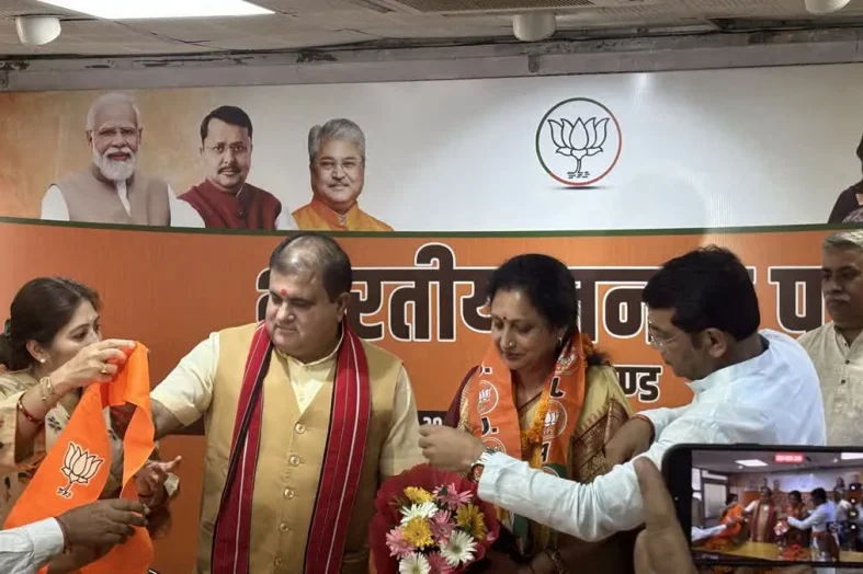 देहरादून में भाजपा का सदस्यता अभियान तेज, कांग्रेस के कई नेता हुए शामिल