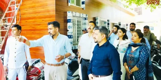 डीएम डॉ. आशीष चौहान का कलेक्ट्रेट में औचक निरीक्षण; परखीं व्यवस्थाएं