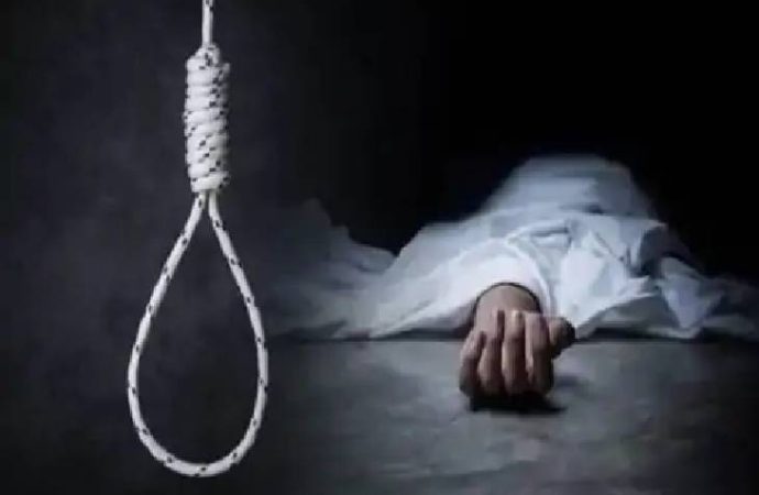 देहरादून में NEET अभ्यर्थी युवती ने की आत्महत्या, कमरे से मिला सुसाइड नोट