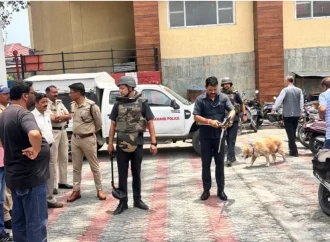 देहरादून और मसूरी में बम धमकी से हड़कंप, पुलिस और सुरक्षा एजेंसियां अलर्ट।