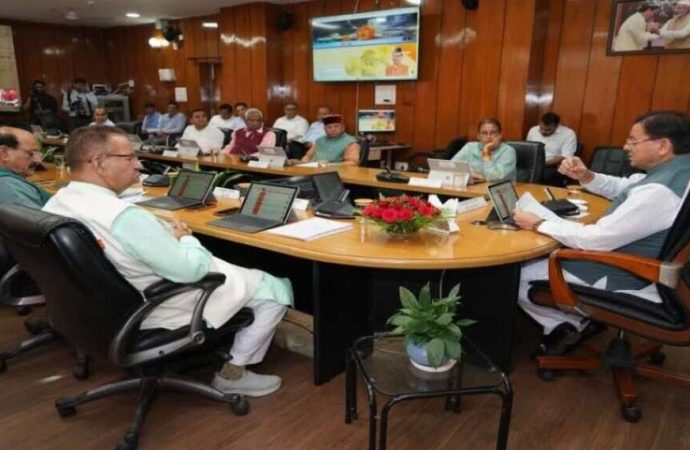 धामी कैबिनेट के बड़े फैसले: पशुपालन, पर्यटन, शिक्षा और स्वास्थ्य से जुड़े 13 अहम निर्णयों पर मुहर
