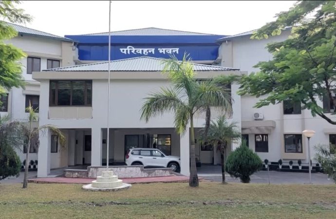 उत्तराखंड: बाहरी राज्यों से आने वाले हाइब्रिड वाहनों पर लगेगा ‘ग्रीन सेस’, परिवहन विभाग ने भेजा प्रस्ताव
