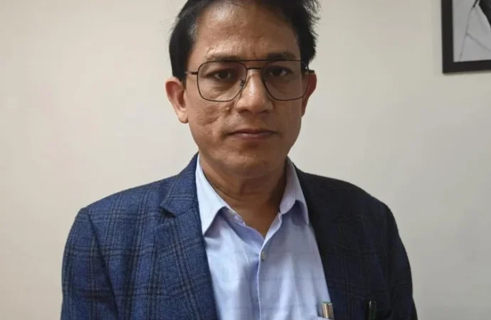 दून अस्पताल के उप चिकित्सा अधीक्षक डॉ. नंदन सिंह बिष्ट ने दिया इस्तीफा, स्वास्थ्य महकमे में चर्चाओं का दौर तेज