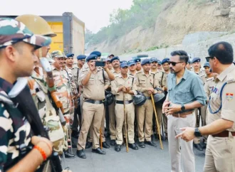पांवटा साहिब सीमा पर हालात सामान्य, प्रशासन अलर्ट; निहंग प्रतिनिधियों से जारी है वार्ता