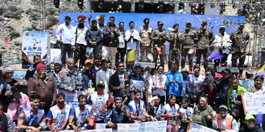 नीति घाटी में गूंजा फिट इंडिया का संदेश, ‘नीति एक्सट्रीम अल्ट्रा रन’ का पुरस्कार वितरण समारोह संपन्न