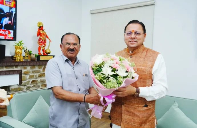मुख्यमंत्री पुष्कर सिंह धामी से राजस्थान विधानसभा अध्यक्ष वासुदेव देवनानी ने की शिष्टाचार भेंट