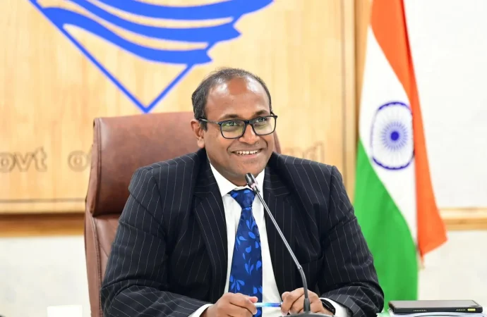 SIR की शुरुआत, सोमवार से मतदाताओं को BLO घर-घर बांटेंगे गणना फार्म