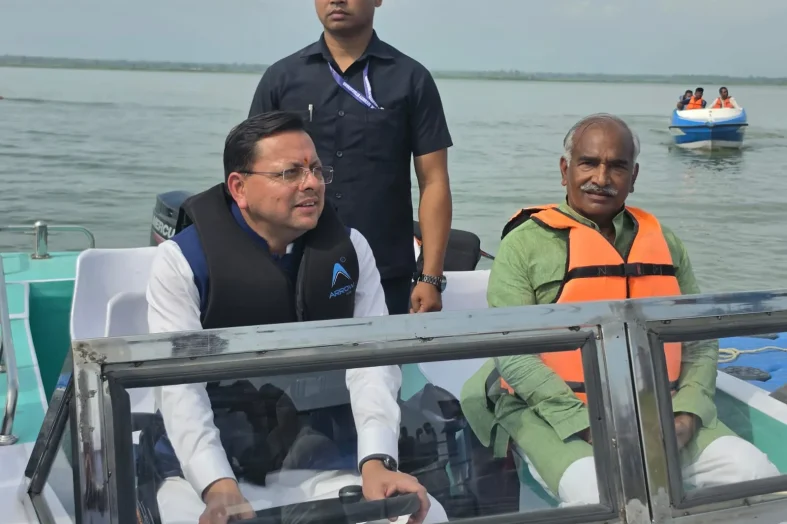 मुख्यमंत्री पुष्कर सिंह धामी ने गदरपुर में अंतर्राष्ट्रीय क्याकिंग एवं कैनोइंग प्रतियोगिता की तैयारियों का लिया जायजा