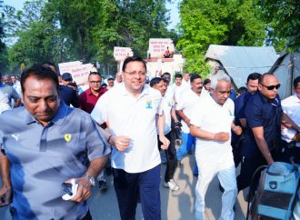 योगमय हुआ दून: अंतरराष्ट्रीय योग दिवस पर सीएम धामी ने दिखाई फिटनेस की मिसाल