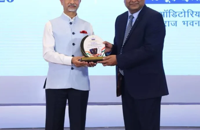 पासपोर्ट सत्यापन में उत्कृष्ट प्रदर्शन पर उत्तराखण्ड पुलिस को राष्ट्रीय सम्मान