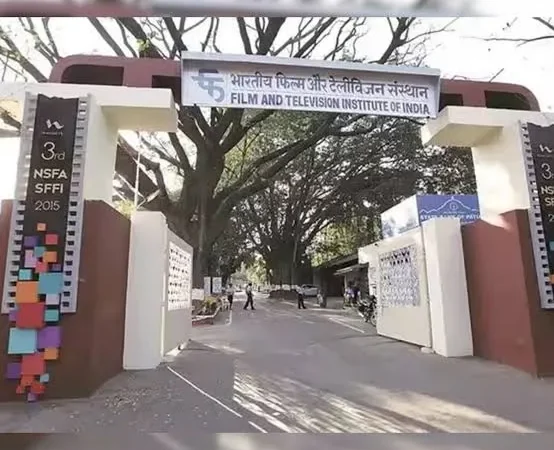 फिल्मी करियर को धामी सरकार का समर्थन, FTII से प्रशिक्षित युवाओं को छात्रवृत्ति