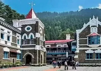 रेलवे की जमीन से बेदखली पर हाईकोर्ट का बड़ा फैसला, कानूनी प्रक्रिया के बिना नहीं हटाए जा सकते कब्जाधारी