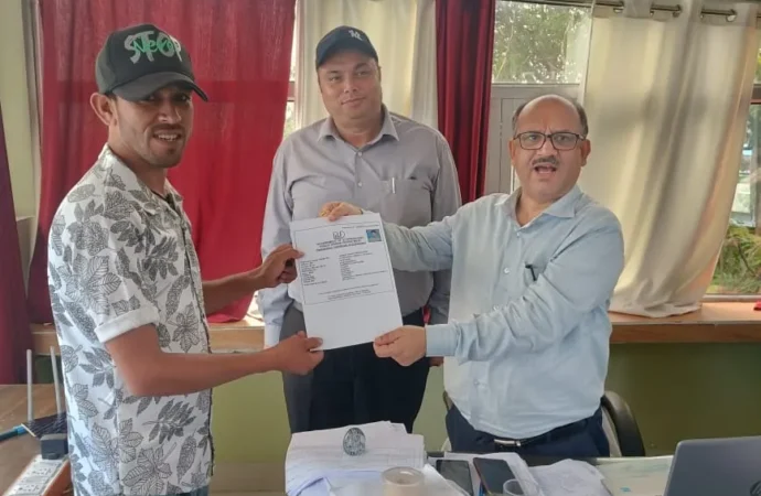 मुख्यमंत्री के निर्देश पर चार दिन से लंबित ठेकेदारी पंजीकरण का हुआ तत्काल समाधान