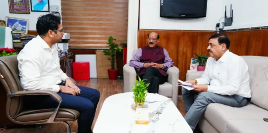 टिहरी में मेडिकल कॉलेज निर्माण की कवायद तेज, भूमि चयन और रूपरेखा पर हुई विस्तृत चर्चा