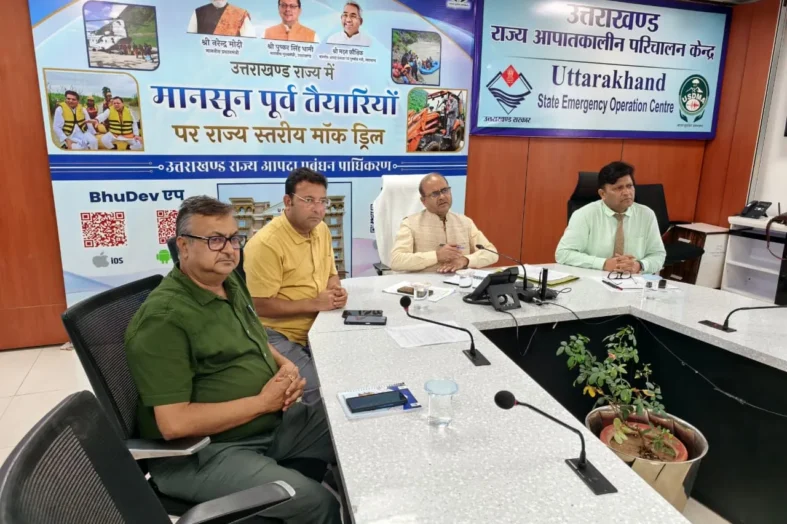 सिल्क्यारा हादसे पर सीएम धामी सख्त, मृतक के परिजनों को तत्काल मुआवजा देने के निर्देश