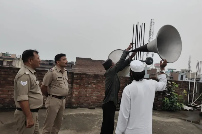 हरिद्वार : निर्धारित मानकों से अधिक ध्वनि में बजने वाले 94 लाउडस्पीकर धार्मिक स्थलों से गये हटवाये