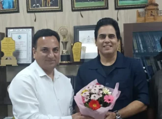 फिल्म अभिनेता अमन वर्मा ने की फिल्म विकास परिषद के नोडल अधिकारी से भेंट