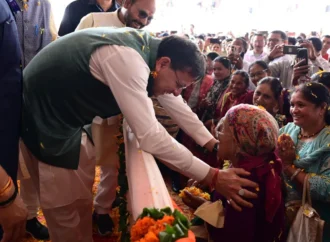जनता की सेवा ही सरकार का धर्म, हर जरूरतमंद तक पहुंच रहा प्रशासन – मुख्यमंत्री
