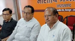मंदिर समिति विवाद गरमाया: हेमंत द्विवेदी ने कांग्रेस पर जांच प्रभावित करने का लगाया आरोप