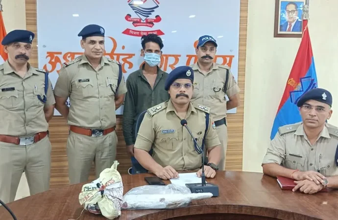 ₹5 हजार के शक में दोस्त बना कातिल, बेरहमी से हत्या कर निर्माणाधीन मकान के पास फेंका शव