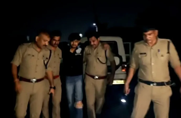 ढंडेरा में कैंटीन संचालक हत्याकांड का खुलासा, मुठभेड़ में आरोपी घायल; दो साथी भी गिरफ्तार
